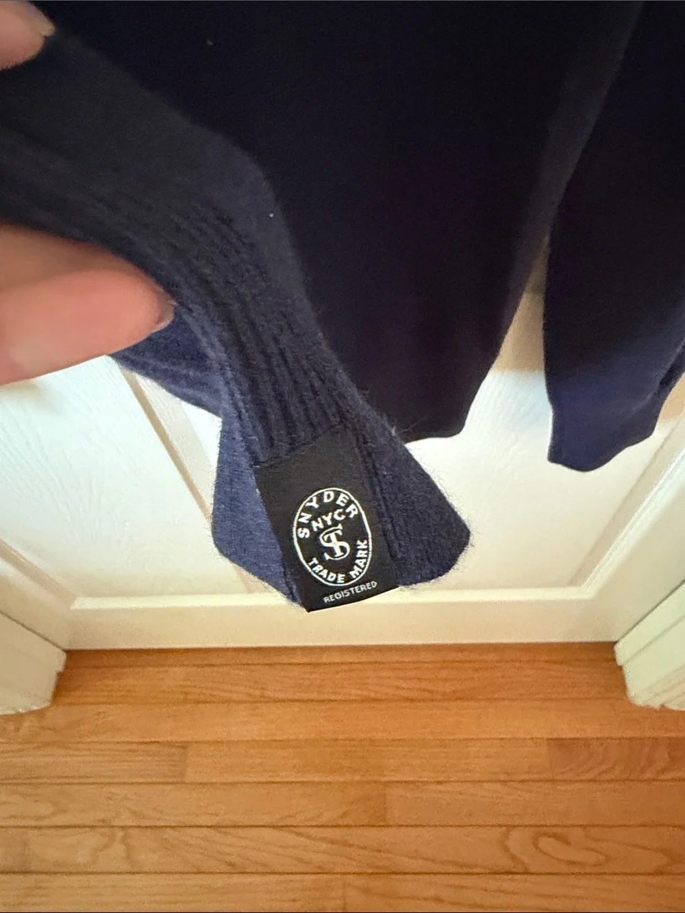 Todd Snyder Navy Cashmere Crew Sweater Sz XS.  New. Box53